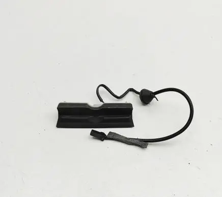 Aston Martin DB9 Tailgate/boot open switch button 1S7119B514BE