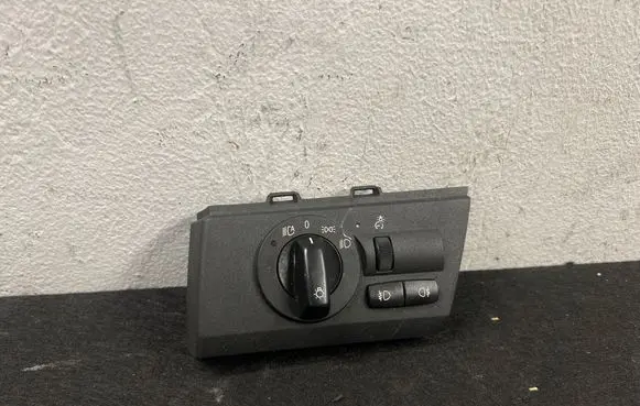 BMW X3 E83 Light switch 3405705 002916 531096824