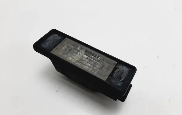 Mercedes-Benz Vito Viano W639 Number plate light 2KA00822420 A639820025