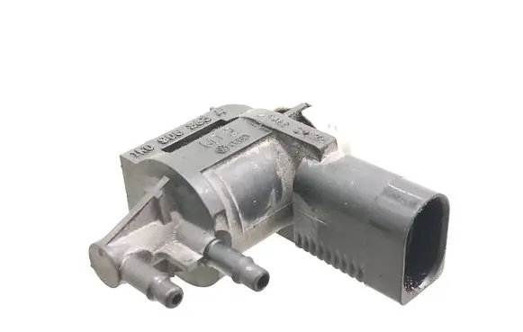 Volkswagen Touran I Vacuum valve 1K0906283A