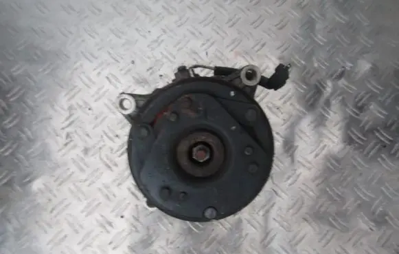 Renault Scenic I Air conditioning (A/C) compressor (pump) 7700273320 6560470