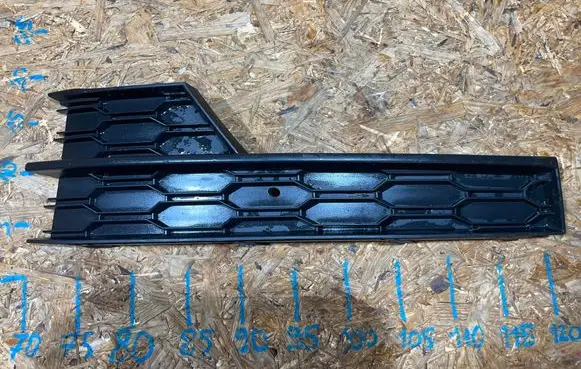 Skoda Octavia Mk3 (5E) Front bumper lower grill 5E0807681F S2510J014-I
