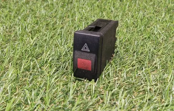 Audi A4 S4 B5 8D Hazard light switch 8D0941509C