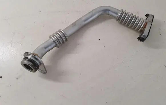 Audi Q5 SQ5 Turbo turbocharger oiling pipe/hose 04L145736E