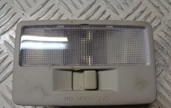 Mazda 2 Front seat light