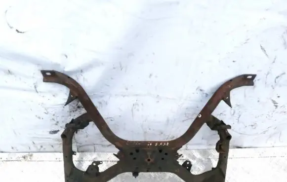 BMW 7 E38 Front subframe