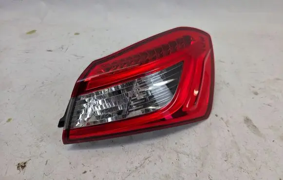 Maserati Ghibli Rear/tail lights 06700C84810