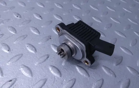 Audi Q7 4M Camshaft vanos timing valve 059906048G