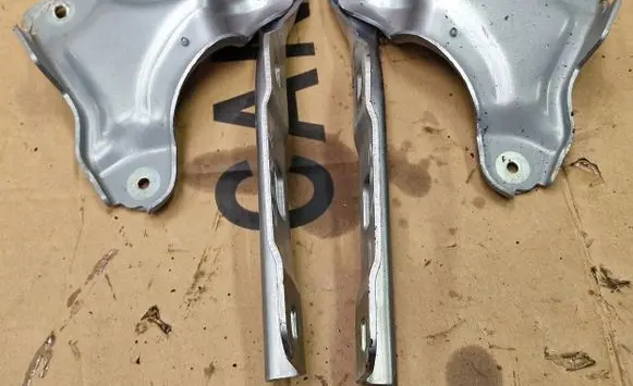 Citroen C5 X Engine bonnet/hood hinges