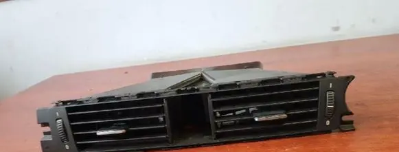 BMW 3 E90 E91 Dash center air vent grill 9130464
