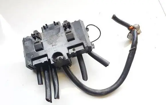 Mercedes-Benz C W203 Positive cable (battery) A2035450803