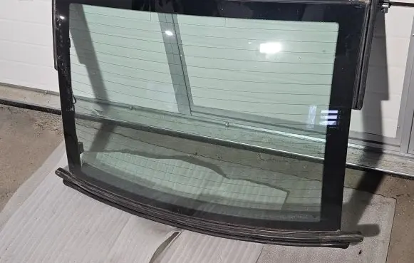 Mercedes-Benz SL R230 Rear windscreen/windshield window 12042310000 2307901298 A2307901298