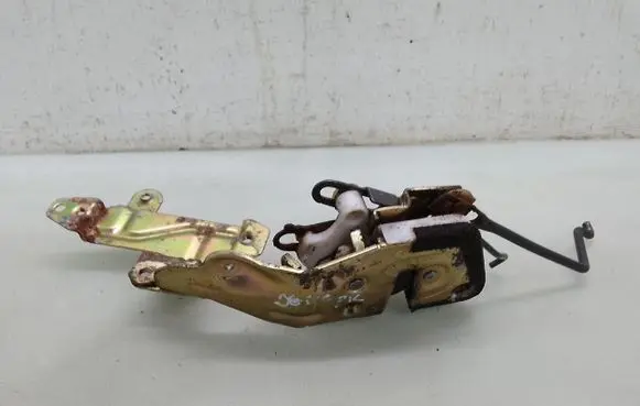 KIA Joice Front door lock