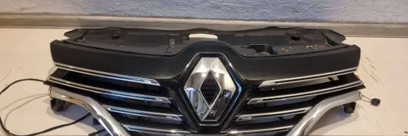 Renault Espace - Grand espace V Front grill 620303769R