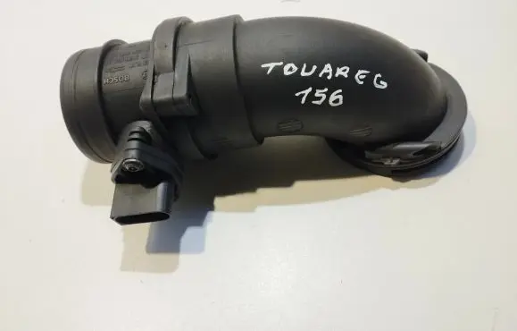 Volkswagen Touareg I Mass air flow meter 0281002461 074906461B