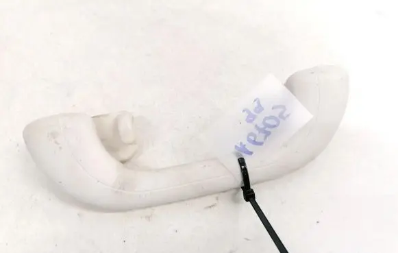 Hyundai Getz Rear interior roof grab handle 853421C250 85342-1C250