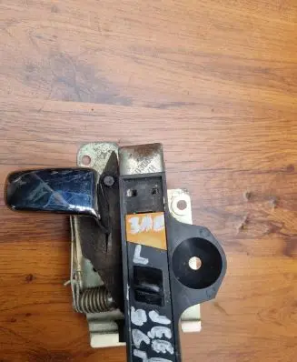 Jeep Grand Cherokee Front door interior handle 55030043