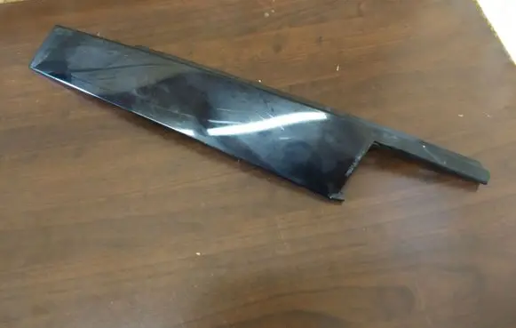 Audi A3 S3 8V Front door trim (molding) 8V5837902
