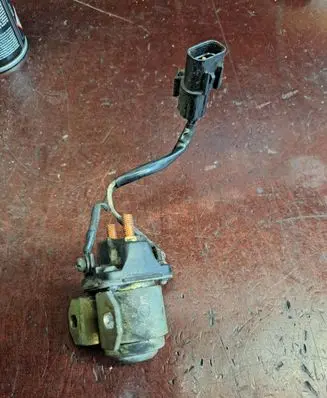 Mitsubishi Pajero Glow plug pre-heat relay MD342751