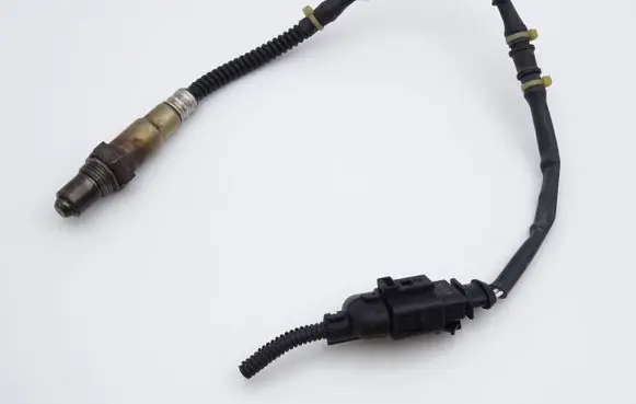 Volkswagen Golf V Lambda probe sensor 036906262P