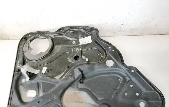 Volkswagen PASSAT B6 Front door electric window regulator 3c9839461m 988739120
