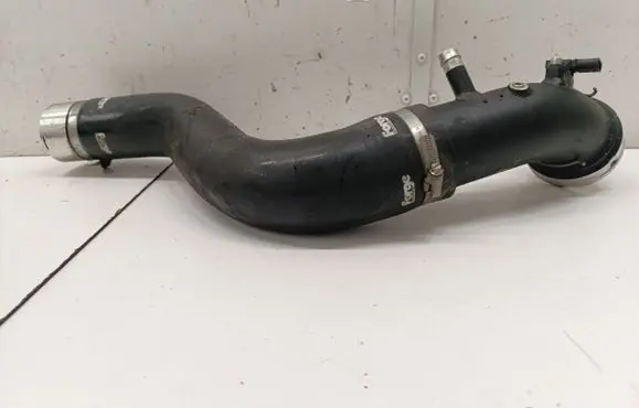BMW 2 F22 F23 Intercooler hose/pipe