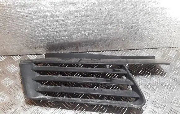Renault Espace - Grand espace IV Front bumper upper radiator grill 31053M