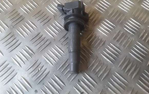 Toyota RAV 4 (XA20) High voltage ignition coil 9091902239