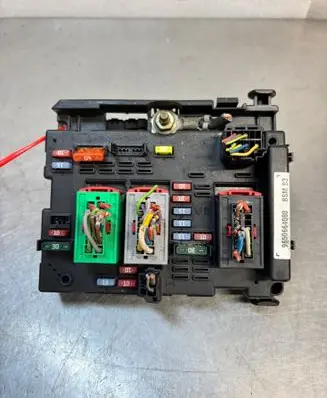 Peugeot 207 CC Fuse box set
