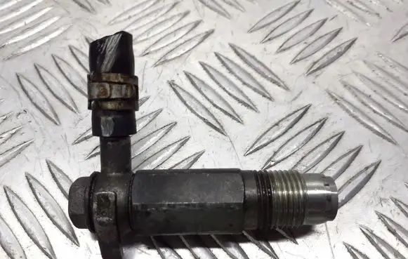 Subaru Forester SH Fuel pressure sensor 