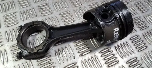 Renault Megane I Piston with connecting rod