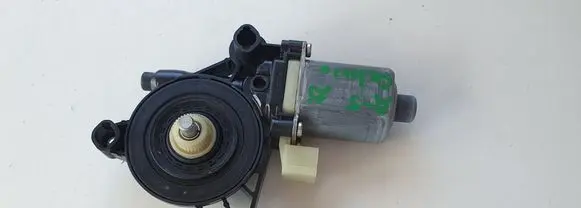 Audi A5 Front door window regulator motor 8W0959801
