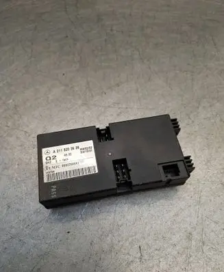 Mercedes-Benz E W211 Seat control module A2118203626 00007896A3