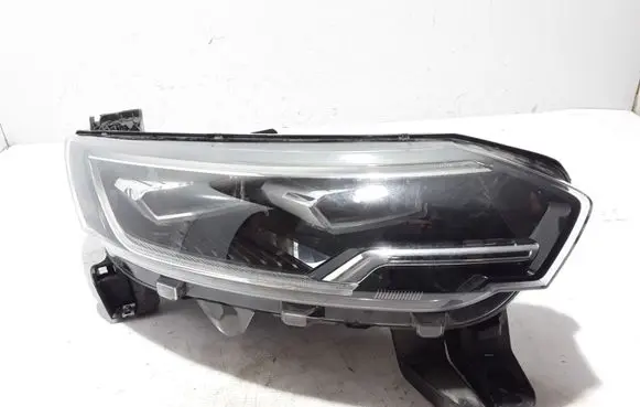 Renault Espace V (RFC) Headlight/headlamp 260101765R
