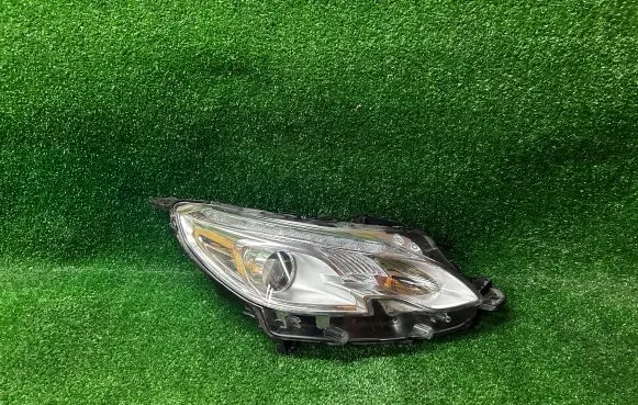 Peugeot 2008 I Headlight/headlamp 90106471