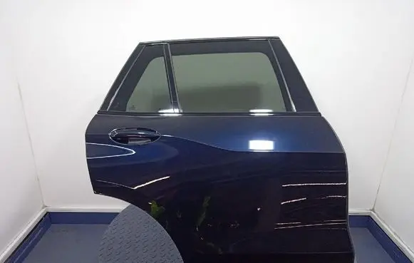 BMW X5 E53 Rear door 