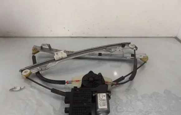 Citroen C4 Grand Picasso Front door electric window regulator 