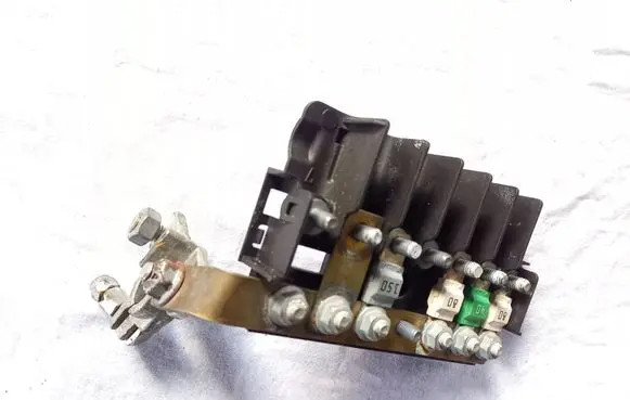 Volkswagen Crafter Positive cable (battery)