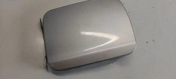 Subaru Legacy Fuel tank cap