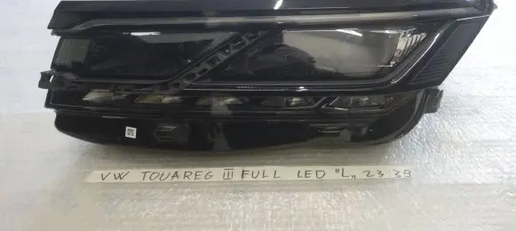 Volkswagen Touareg III Headlight/headlamp 761941081A 1EX01314317