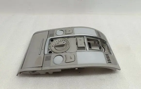 Audi A6 S6 C6 4F Front seat light 4F0947135BT 18550354 14012008
