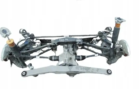 BMW 2 F44 Rear axle beam with reductor 8841514