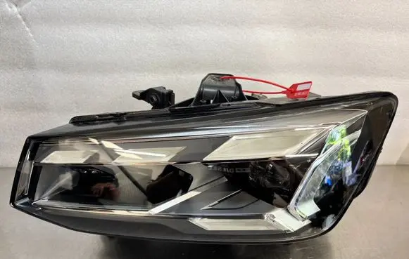 Audi SQ2 GA Headlight/headlamp 81A941035D