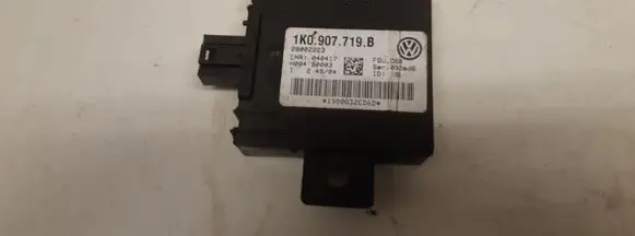 Volkswagen Golf V Alarm control unit/module 1K0907719B