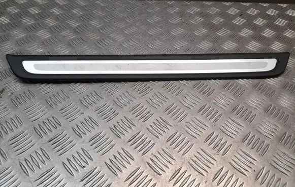 Audi Q5 SQ5 Front sill trim cover 8R0853373 8R0853373A