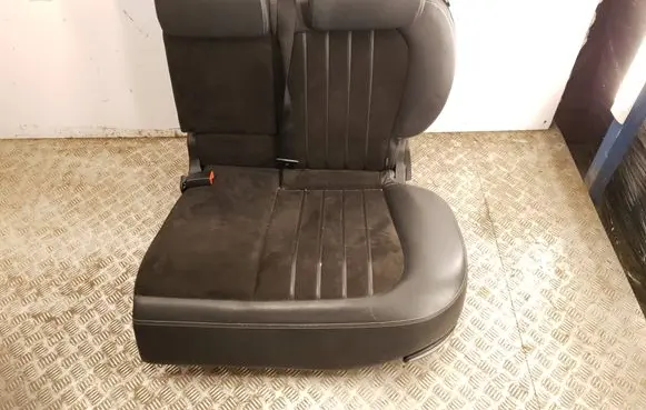 Lancia Delta III Rear seat