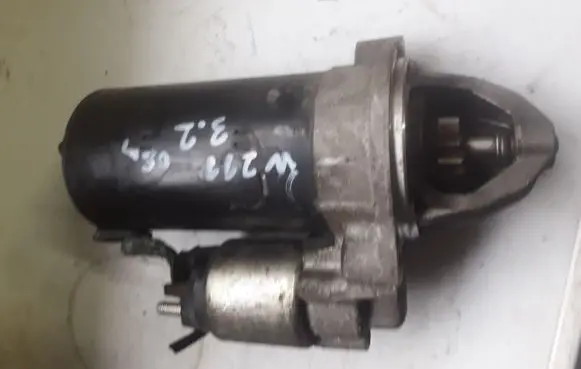 Mercedes-Benz E W211 Starter motor 0001109250