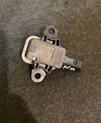 Volvo XC60 Airbag deployment crash/impact sensor 30798030 120607502