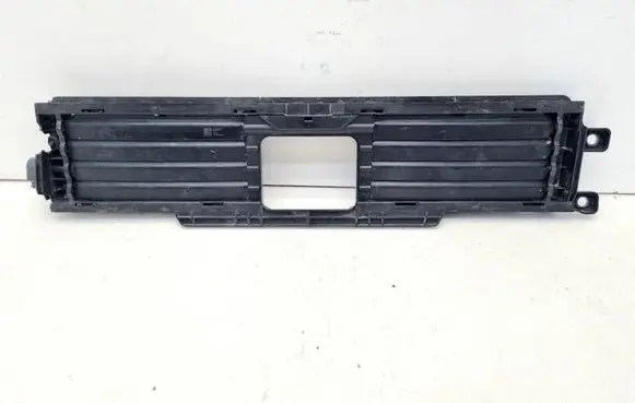 Audi A5 Intercooler air guide/duct channel 8B3122323B