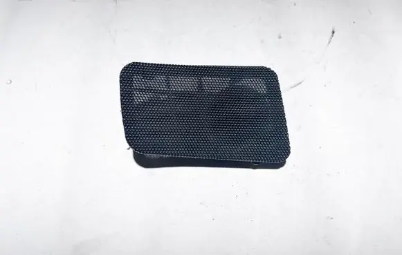 BMW 8 E31 Front door speaker 65138361167